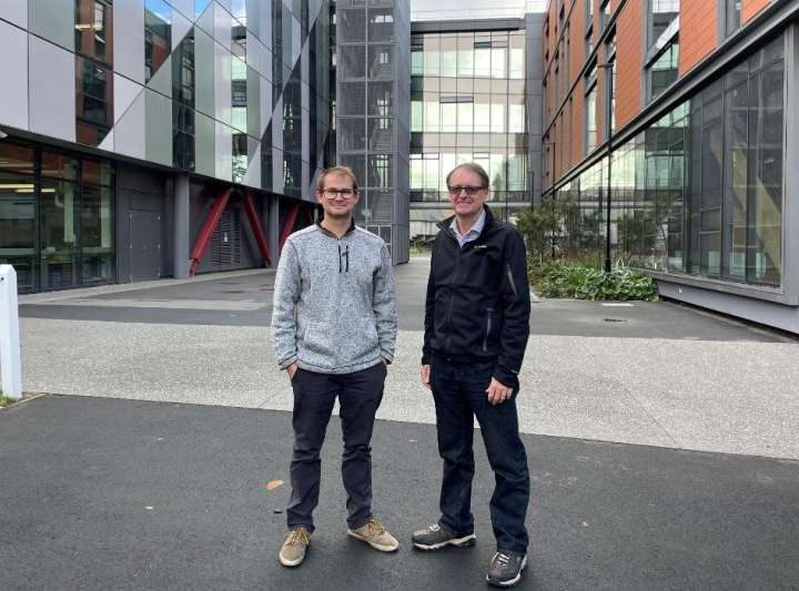 We can generate green hydrogen, but how will we store it?