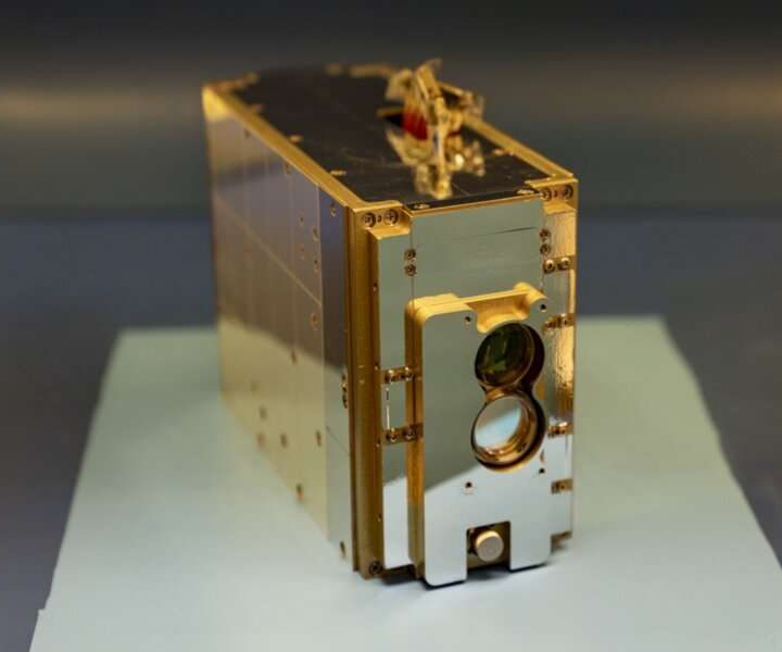 Communications system achieves fastest laser link from space yet