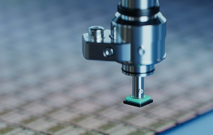 Microsoft launches custom AI silicon chips