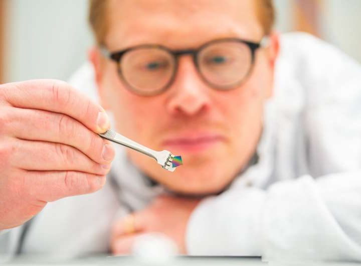 Better digital memories with the help of noble gases: Xenon approach could become industry standard