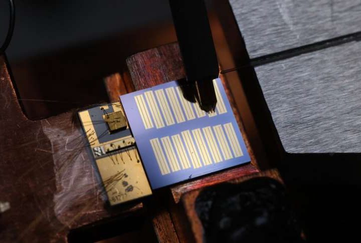 Compact comb lights the way for next-gen photonics