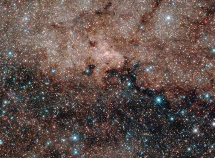 Carbon in our bodies likely left galaxy and came back on cosmic ‘conveyer belt’