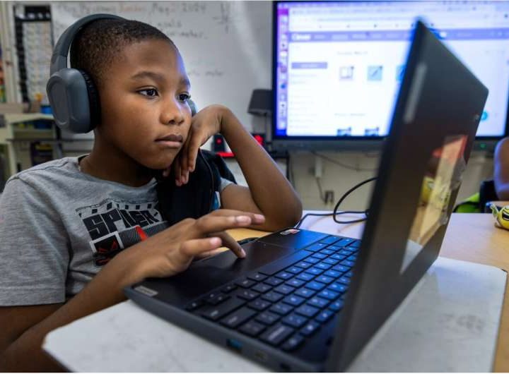 Digital-learning platform improves reading growth by 9 percentile points, bridging learning gaps