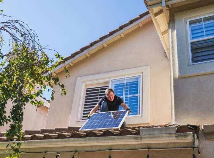 Solar homes shine in summer, struggle in winter blackouts