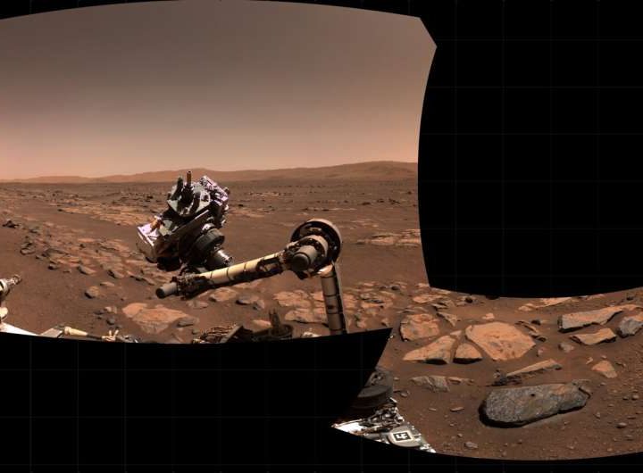 Study unveils volcanic history and clues to ancient life on Mars