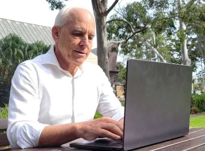 Mathematician solves algebra’s oldest problem using intriguing new number sequences