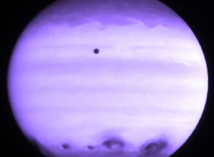 When a comet hits a tidally locked exo-Earth