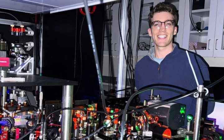 Researcher discusses trapping single atoms and putting them to work in emerging quantum technologies