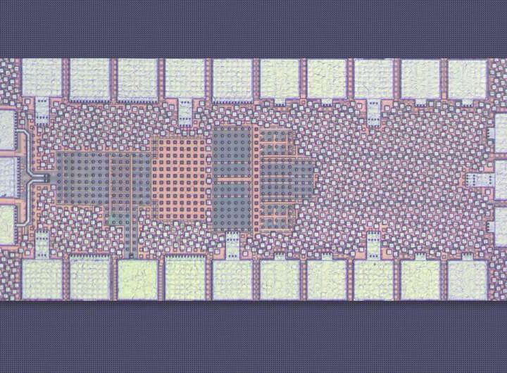 Tiny receiver chip uses stacked capacitors to block interference in 5G IoT devices