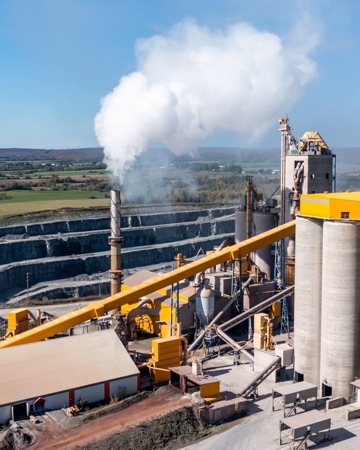 CO₂ pollution captured and converted into cement precursor in study
