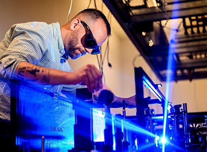 Discovery in quantum materials could make electronics 1,000 times faster