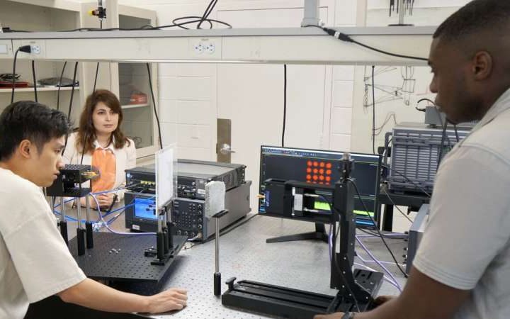 Engineers send a wireless curveball to deliver massive amounts of data