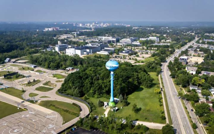 Hidden insights in GPS data can track lane changes and improve AV safety, study shows