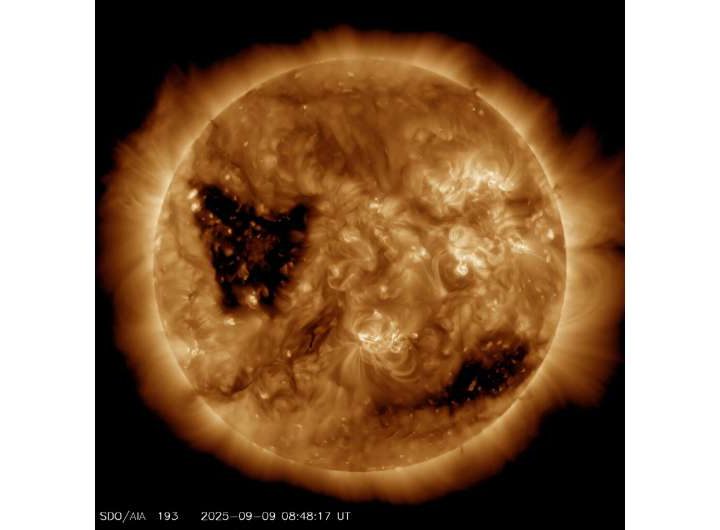 An AI model can forecast harmful solar winds days in advance
