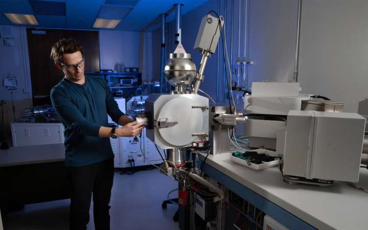 Meteorite samples are time capsules from the early solar system