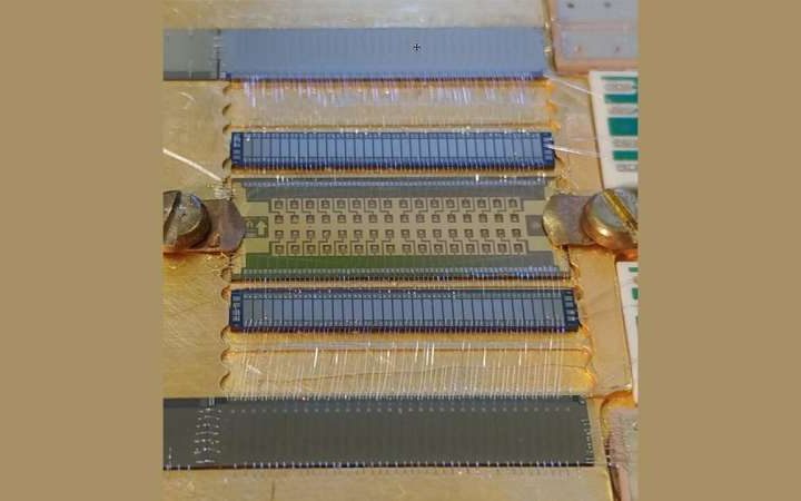 Calorimetric experiment achieves tightest bound on electron neutrino mass