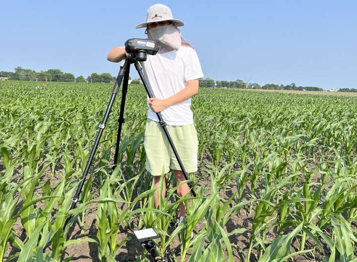 Turning everyday cameras into crop analysis tools