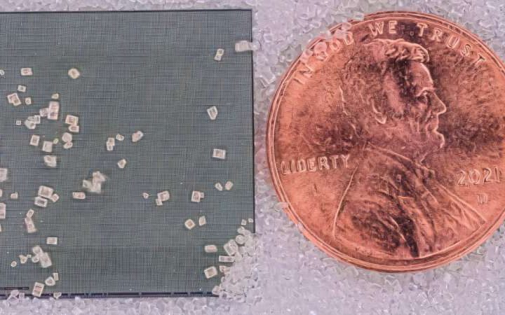 New detector chip compresses X-ray data 100- to 200-fold in real time