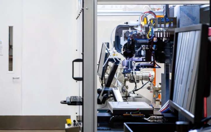 Aerosol jet printing creates durable, low-power transistors for next-generation tech