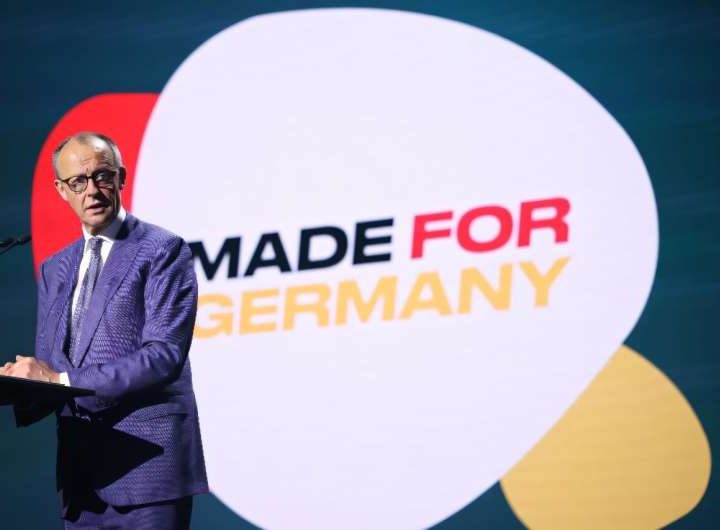AI-powered robots offer new hope to German factories