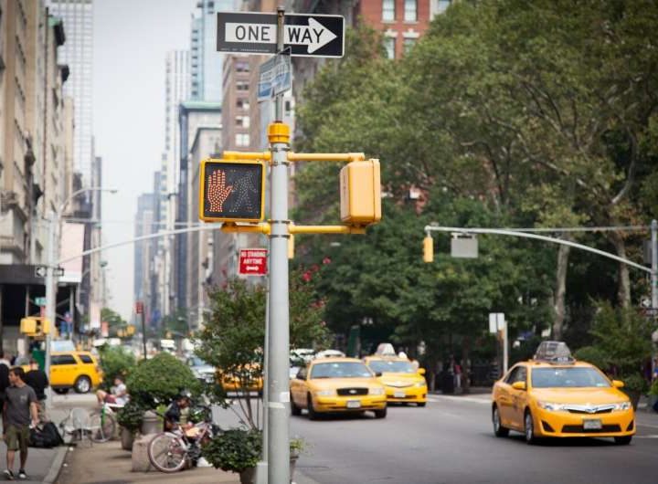 Researchers measure traffic emissions, to the block, in real-time
